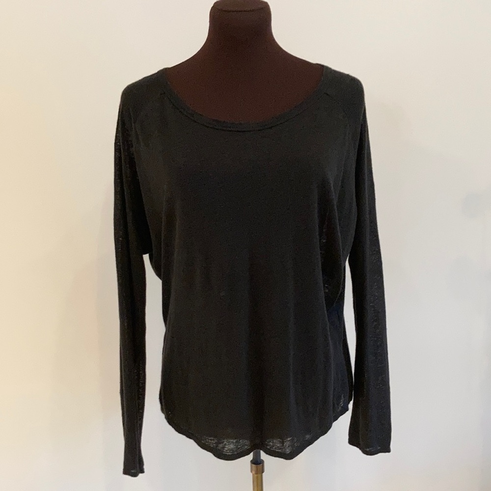 Fine Collection designed in Paris Linen dolman small